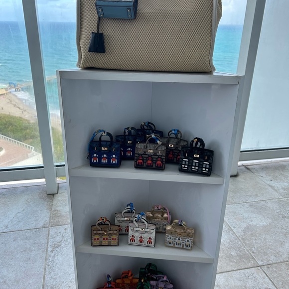 Tan bag, charm your butt holder key fob holder Christmas ornament mini bag - Picture 7 of 8